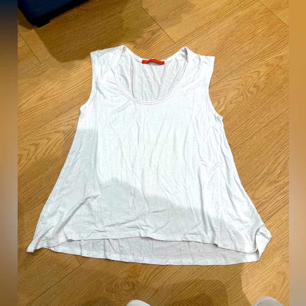 Feel the Piece XS/S  oversize shirt soft model white scoop neck sleeveless top